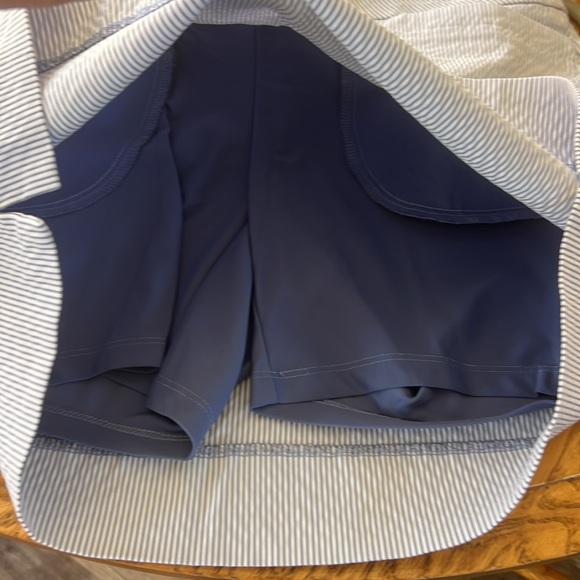 S.C.& CO. Blue /White Striped Tummy Control Skort Size S - Picture 6 of 6